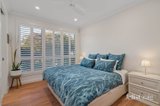 https://images.listonce.com.au/custom/160x/listings/14-mackenzie-court-croydon-south-vic-3136/760/01866760_img_09.jpg?TsV65ilvWyQ