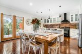 https://images.listonce.com.au/custom/160x/listings/14-magpie-court-diamond-creek-vic-3089/092/01278092_img_05.jpg?9oOK1Wka9hA