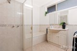 https://images.listonce.com.au/custom/160x/listings/14-marilyn-crescent-ringwood-vic-3134/983/01793983_img_07.jpg?W3z8FyLMrQw