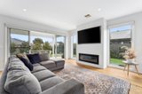 https://images.listonce.com.au/custom/160x/listings/14-mary-drive-alfredton-vic-3350/543/01922543_img_04.jpg?cFLRE9--mqk