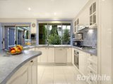 https://images.listonce.com.au/custom/160x/listings/14-mayfair-close-mulgrave-vic-3170/611/01660611_img_02.jpg?lxIMANvG3Rg
