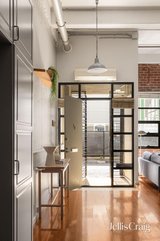 https://images.listonce.com.au/custom/160x/listings/14-merri-street-brunswick-vic-3056/771/01983771_img_04.jpg?NEANMJDYnpo