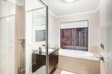 https://images.listonce.com.au/custom/160x/listings/14-moffat-drive-lalor-vic-3075/053/00481053_img_06.jpg?AAs8YvxzwYw