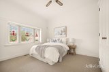 https://images.listonce.com.au/custom/160x/listings/14-monaco-street-parkdale-vic-3195/632/01809632_img_13.jpg?hA9MyDFdjtw