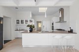 https://images.listonce.com.au/custom/160x/listings/14-moylan-street-bentleigh-east-vic-3165/209/01987209_img_06.jpg?SveSCEKmef4