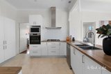 https://images.listonce.com.au/custom/160x/listings/14-moylan-street-bentleigh-east-vic-3165/209/01987209_img_07.jpg?KN7fjDncRTc