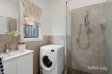 https://images.listonce.com.au/custom/160x/listings/14-moylan-street-bentleigh-east-vic-3165/209/01987209_img_15.jpg?dZoLvE_iZ6A