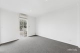https://images.listonce.com.au/custom/160x/listings/14-neale-street-kensington-vic-3031/582/01979582_img_08.jpg?h521ksw5K8E