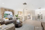 https://images.listonce.com.au/custom/160x/listings/14-nicole-court-rowville-vic-3178/177/01780177_img_10.jpg?cSxfGaVvBHY