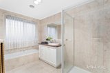 https://images.listonce.com.au/custom/160x/listings/14-nicole-court-rowville-vic-3178/177/01780177_img_16.jpg?SqStQlIb3uA