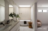 https://images.listonce.com.au/custom/160x/listings/14-northcote-street-northcote-vic-3070/661/01931661_img_11.jpg?oubmm503JI4
