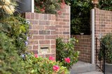 https://images.listonce.com.au/custom/160x/listings/14-oban-way-macleod-vic-3085/976/01699976_img_16.jpg?y0ARZcho0Sk
