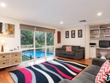 https://images.listonce.com.au/custom/160x/listings/14-old-kent-road-mooroolbark-vic-3138/721/01524721_img_07.jpg?8QMKoreeNOk