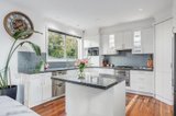 https://images.listonce.com.au/custom/160x/listings/14-opal-court-bentleigh-east-vic-3165/052/01339052_img_05.jpg?Nb180gJrqEE