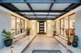 https://images.listonce.com.au/custom/160x/listings/14-park-west-road-eltham-vic-3095/776/01971776_img_02.jpg?S2TVc1Z2w7o