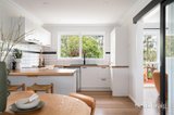 https://images.listonce.com.au/custom/160x/listings/14-park-west-road-eltham-vic-3095/776/01971776_img_03.jpg?Tf5bgDH8hH4