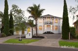 https://images.listonce.com.au/custom/160x/listings/14-peerless-court-avondale-heights-vic-3034/516/01990516_img_01.jpg?1eHMAMUj0rQ