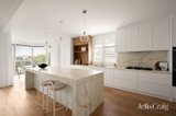 https://images.listonce.com.au/custom/160x/listings/14-peerless-court-avondale-heights-vic-3034/516/01990516_img_08.jpg?4hMMxrTCPog
