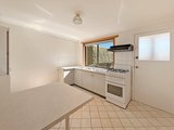 https://images.listonce.com.au/custom/160x/listings/14-pescott-street-newtown-vic-3220/247/01978247_img_05.jpg?i1d7hy8I-ws