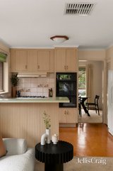 https://images.listonce.com.au/custom/160x/listings/14-progress-road-eltham-north-vic-3095/480/01906480_img_05.jpg?dVsF9l3eh5U
