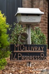 https://images.listonce.com.au/custom/160x/listings/14-progress-road-eltham-north-vic-3095/480/01906480_img_07.jpg?q6PbqB1KCvA