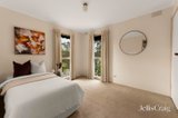 https://images.listonce.com.au/custom/160x/listings/14-progress-road-eltham-north-vic-3095/480/01906480_img_10.jpg?5M1WD7T1i6I