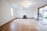 https://images.listonce.com.au/custom/160x/listings/14-railway-parade-newport-vic-3015/701/01951701_img_04.jpg?Ud65yqlCRn4
