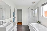 https://images.listonce.com.au/custom/160x/listings/14-riviera-crescent-ocean-grove-vic-3226/961/01818961_img_09.jpg?QkI23J0fVn8