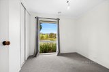 https://images.listonce.com.au/custom/160x/listings/14-robertson-drive-newham-vic-3442/972/01603972_img_11.jpg?Bvw6EsVbpJM