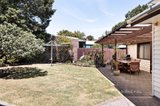 https://images.listonce.com.au/custom/160x/listings/14-roemer-crescent-alphington-vic-3078/797/01006797_img_13.jpg?wUcNPcJoVVo