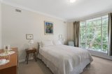 https://images.listonce.com.au/custom/160x/listings/14-rotherwood-drive-malvern-east-vic-3145/336/00850336_img_04.jpg?uniN-N-MAyQ