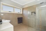 https://images.listonce.com.au/custom/160x/listings/14-sanctuary-drive-kyneton-vic-3444/993/00712993_img_05.jpg?zx3p6m_CwQw