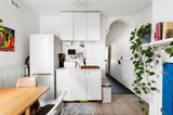 https://images.listonce.com.au/custom/160x/listings/14-shaftesbury-parade-thornbury-vic-3071/352/01709352_img_02.jpg?XfOgNEjua_8