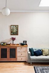https://images.listonce.com.au/custom/160x/listings/14-shamrock-street-brunswick-west-vic-3055/674/01118674_img_13.jpg?4ArlsVEdAMM