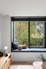 https://images.listonce.com.au/custom/160x/listings/14-sharp-street-northcote-vic-3070/571/01636571_img_19.jpg?P7ZmeuD_dcc