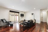 https://images.listonce.com.au/custom/160x/listings/14-shelley-street-heidelberg-heights-vic-3081/371/00501371_img_03.jpg?81-38cOsIPs