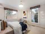 https://images.listonce.com.au/custom/160x/listings/14-sherwood-road-mount-waverley-vic-3149/106/00986106_img_08.jpg?9eQVkRdnhBA