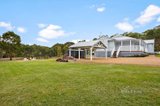 https://images.listonce.com.au/custom/160x/listings/14-south-ajax-road-daylesford-vic-3460/423/01238423_img_13.jpg?mXJMiu4RqQ8