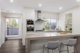 https://images.listonce.com.au/custom/160x/listings/14-st-georges-avenue-bentleigh-east-vic-3165/690/00820690_img_03.jpg?mvovNfZvu8o