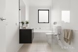https://images.listonce.com.au/custom/160x/listings/14-stadium-circuit-mulgrave-vic-3170/996/01910996_img_12.jpg?pYFMNZLNxMg