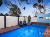 https://images.listonce.com.au/custom/160x/listings/14-strathnaver-avenue-strathmore-vic-3041/355/00847355_img_08.jpg?eGqDhexSqGE