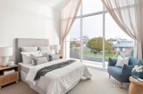 https://images.listonce.com.au/custom/160x/listings/14-swansea-grove-mornington-vic-3931/029/01576029_img_14.jpg?_E8-tOfsYpI