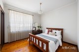 https://images.listonce.com.au/custom/160x/listings/14-third-avenue-brunswick-vic-3056/261/01985261_img_11.jpg?NOtqyr3doJk