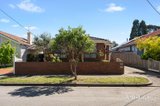 https://images.listonce.com.au/custom/160x/listings/14-third-avenue-brunswick-vic-3056/261/01985261_img_17.jpg?q5bJg_ecQzs