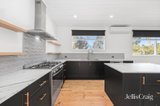 https://images.listonce.com.au/custom/160x/listings/14-vale-street-sebastopol-vic-3356/987/01975987_img_05.jpg?2xbJg-clyqM