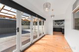 https://images.listonce.com.au/custom/160x/listings/14-vale-street-sebastopol-vic-3356/987/01975987_img_09.jpg?7PSULeKOxIQ
