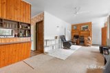 https://images.listonce.com.au/custom/160x/listings/14-valley-road-mount-waverley-vic-3149/090/01954090_img_04.jpg?6ZzTFrWFWcU