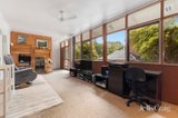 https://images.listonce.com.au/custom/160x/listings/14-valley-road-mount-waverley-vic-3149/090/01954090_img_07.jpg?Mf2YTsA1P58