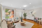 https://images.listonce.com.au/custom/160x/listings/14-venice-avenue-mitcham-vic-3132/054/01725054_img_02.jpg?UOT-hFaG1dQ