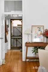 https://images.listonce.com.au/custom/160x/listings/14-verity-street-richmond-vic-3121/441/01980441_img_19.jpg?BTbQ2D93fYE